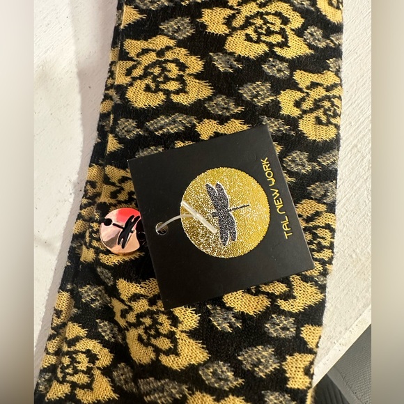 Tal NY Metallic Gold Floral Black Headband NWT - Picture 2 of 2